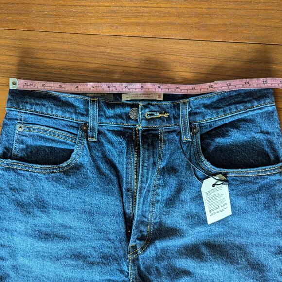 Levi's 70's High Rise Slim Straight Women's Jeans - Picture 8 of 9